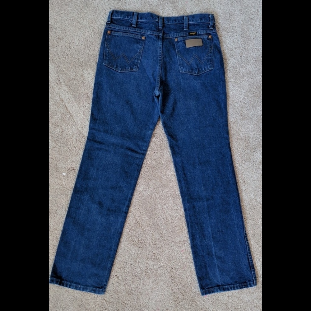 Men's 33x32 Wrangler Dark Wash Jeans